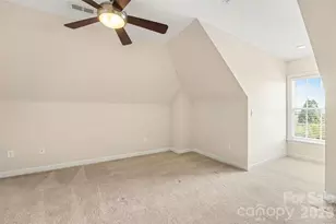 1021 Horse Rock Rd, Hickory, NC 28602 - Photo 19