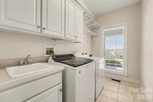 1021 Horse Rock Rd, Hickory, NC 28602 - Photo 33