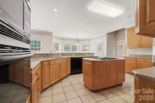 1021 Horse Rock Rd, Hickory, NC 28602 - Photo 13