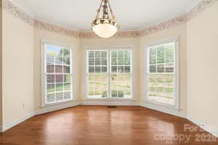 1021 Horse Rock Rd, Hickory, NC 28602 - Photo 9