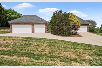1021 Horse Rock Road #42, Hickory, NC 28602 - Photo 5