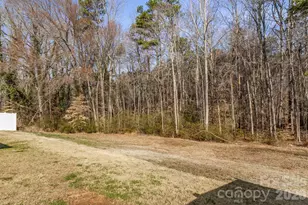 2277 Mdw Strm Dr, Sherrills Ford, NC 28673 - Photo 35