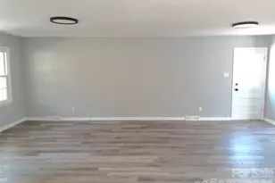 1638 W Colonial Dr, Salisbury, NC 28144 - Photo 5