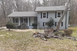 1638 W Colonial Dr, Salisbury, NC 28144 - Photo 1