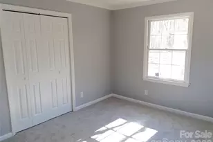 1638 W Colonial Dr, Salisbury, NC 28144 - Photo 13