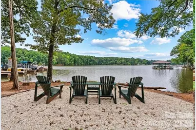 8238 Merryvale Lane, Charlotte, NC 28214 - Photo 5