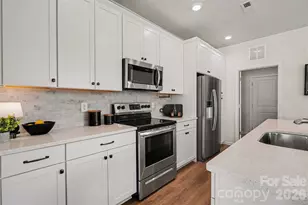 8238 Merryvale Ln, Charlotte, NC 28214 - Photo 11