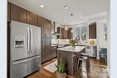 139 S Bruns Avenue, Charlotte, NC 28208 - Photo 7