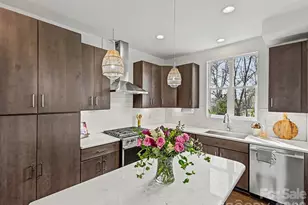 139 S Bruns Ave, Charlotte, NC 28208 - Photo 9