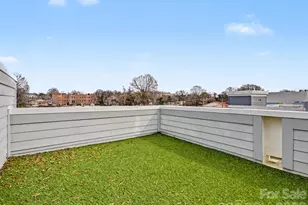 139 S Bruns Ave, Charlotte, NC 28208 - Photo 23