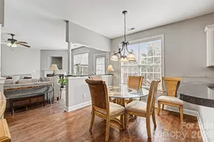 11115 Caroline Whitney Cir, Charlotte, NC 28212 - Photo 19