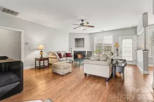 11115 Caroline Whitney Cir, Charlotte, NC 28212 - Photo 43