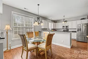 11115 Caroline Whitney Cir, Charlotte, NC 28212 - Photo 3