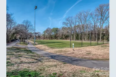 1101 W 1st Street #211, Charlotte, NC 28202 - Photo 25