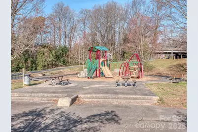 1101 W 1st Street #211, Charlotte, NC 28202 - Photo 27