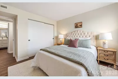 1323 Queens Road #324, Charlotte, NC 28207 - Photo 13