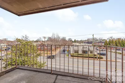 1323 Queens Road #324, Charlotte, NC 28207 - Photo 17