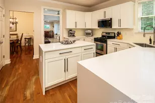 115 Ginger Quill Cir, Candler, NC 28715 - Photo 3