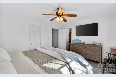 3706 Selwyn Farms Lane #17-3, Charlotte, NC 28209 - Photo 9