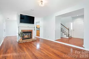 3706 Selwyn Farms Ln, Charlotte, NC 28209 - Photo 11