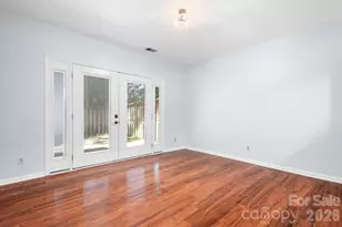 3706 Selwyn Farms Ln, Charlotte, NC 28209 - Photo 13