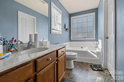 1409 Majestic Meadow Drive, Charlotte, NC 28216 - Photo 5