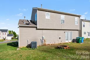 1409 Majestic Meadow Dr, Charlotte, NC 28216 - Photo 19