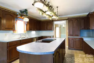 2025 Creekwood Dr, York, SC 29745 - Photo 13