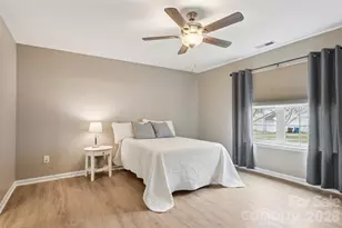 2457 Marthas Ridge Dr, Statesville, NC 28625 - Photo 13