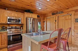 91 Copper Spur Rd, Maggie Valley, NC 28751 - Photo 9