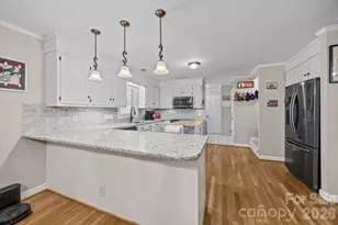 3156 Teresa Dr, Lincolnton, NC 28092 - Photo 9