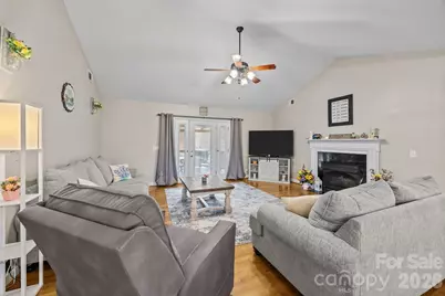 3156 Teresa Drive, Lincolnton, NC 28092 - Photo 7