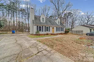 10316 Stornoway Ct, Mint Hill, NC 28227 - Photo 3