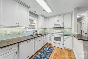 10316 Stornoway Ct, Mint Hill, NC 28227 - Photo 9