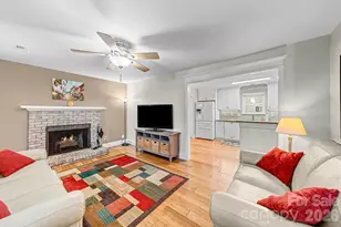 10316 Stornoway Ct, Mint Hill, NC 28227 - Photo 3