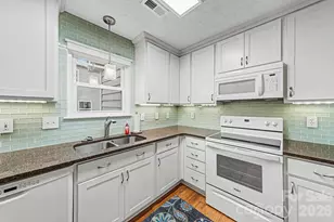 10316 Stornoway Ct, Mint Hill, NC 28227 - Photo 7