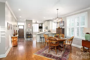 28 Meadow Village Ln, Asheville, NC 28803 - Photo 9