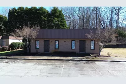 117 Doctors Park, Lincolnton, NC 28092 - Photo 1