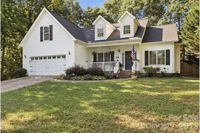 5227 Foley Drive, Hickory, NC 28602 - Photo 3
