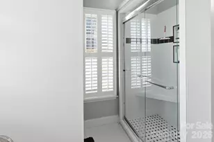 5227 Foley Dr, Hickory, NC 28602 - Photo 15