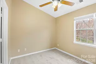 3105 Summercroft Ln, Charlotte, NC 28269 - Photo 15