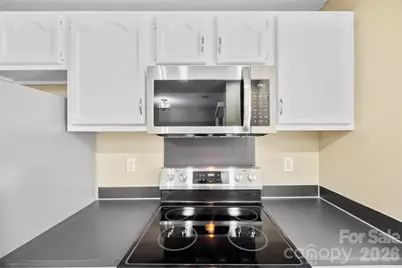 3105 Summercroft Lane, Charlotte, NC 28269 - Photo 7