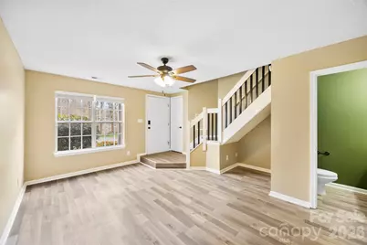 3105 Summercroft Lane, Charlotte, NC 28269 - Photo 5