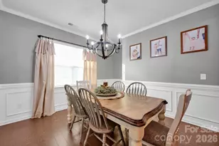 175 Falls Cove Dr, Troutman, NC 28166 - Photo 9