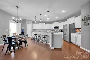 175 Falls Cove Dr, Troutman, NC 28166 - Photo 5