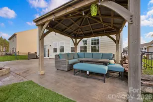 175 Falls Cove Dr, Troutman, NC 28166 - Photo 29