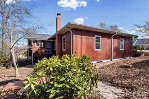 204 Fernwood Dr, Rutherfordton, NC 28139 - Photo 5