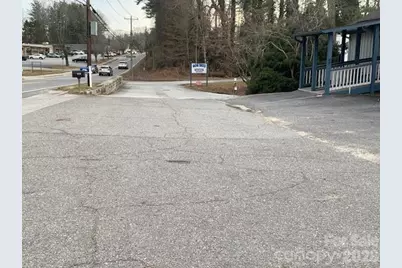 1001 & 1003 Greenville Highway, Hendersonville, NC 28792 - Photo 9