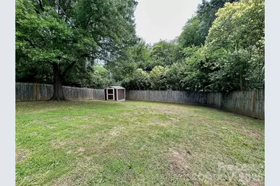 4805 Gilmore Drive, Charlotte, NC 28209 - Photo 17