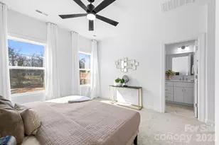 3920 Hager Dr, Charlotte, NC 28208 - Photo 33